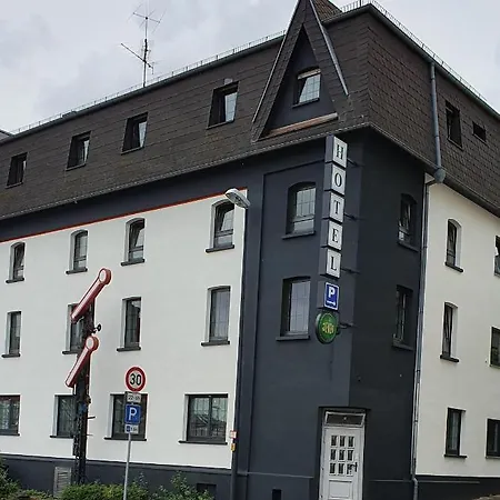 Zur Eisenbahn Otel